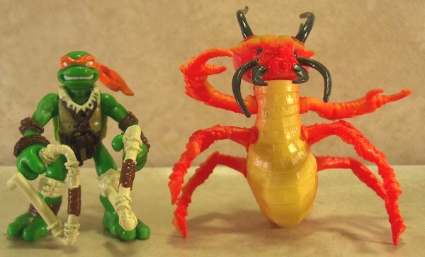 Mini Mutants Paleo Patrol Michelangelo VS Chomper Bug