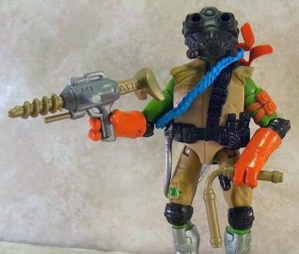 Sub Sewer Michelangelo armed