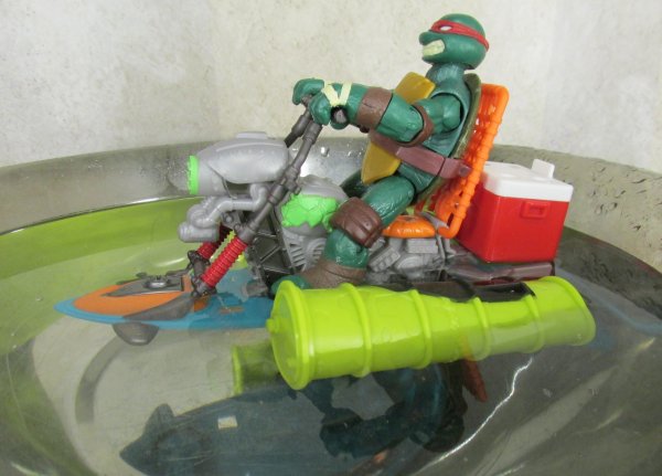 Sewer Cruiser in water