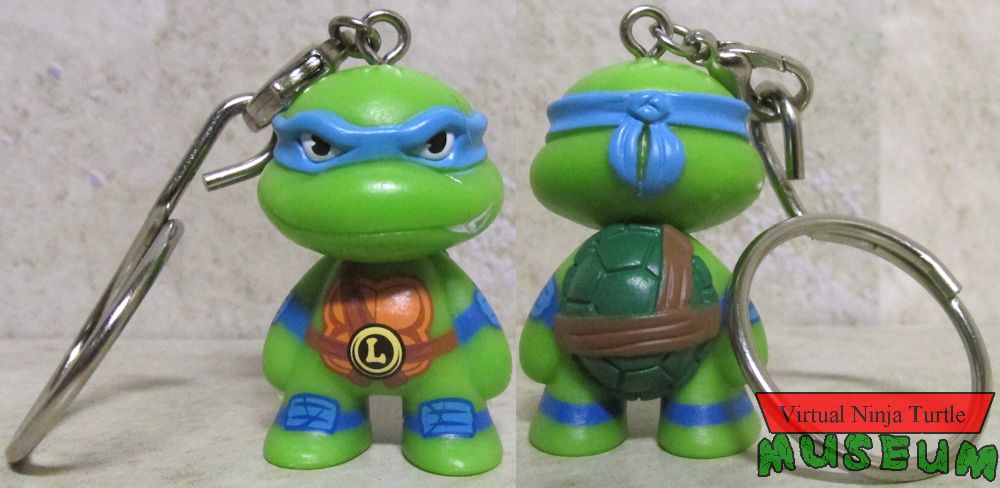 Leonardo keychain front and back