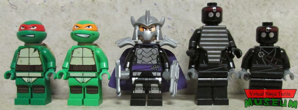 Raphael, Michelangelo, Shredder, Foot Ninja and Robo Foot Ninja