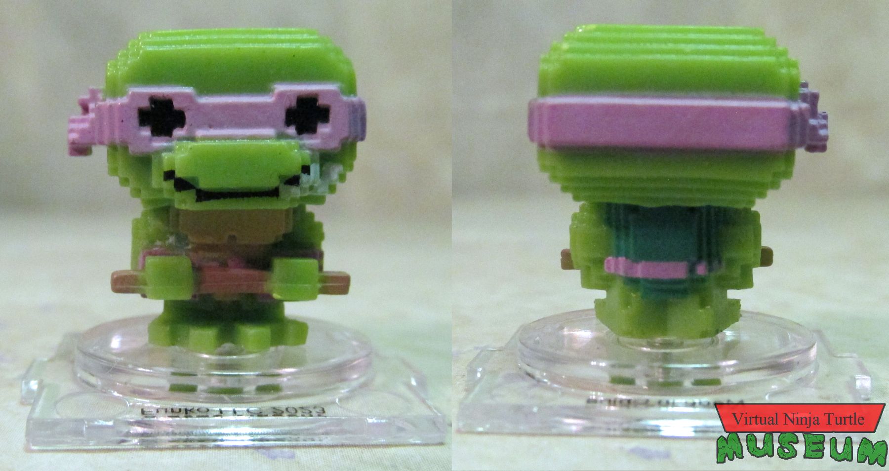 8Bit Donatello front and back