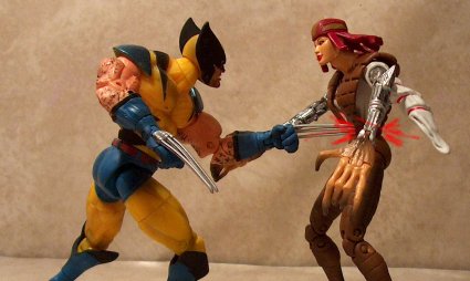 Lady Deathstrike vs Wolverine 2
