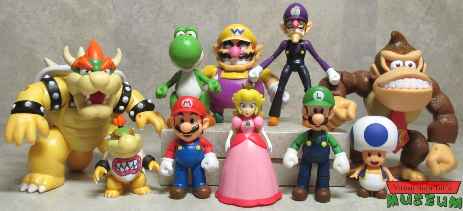 Super Mario Bros. figures