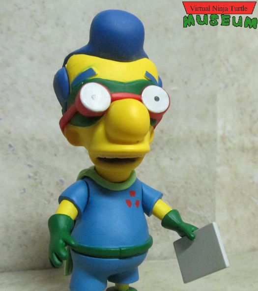 Milhouse with accessory
