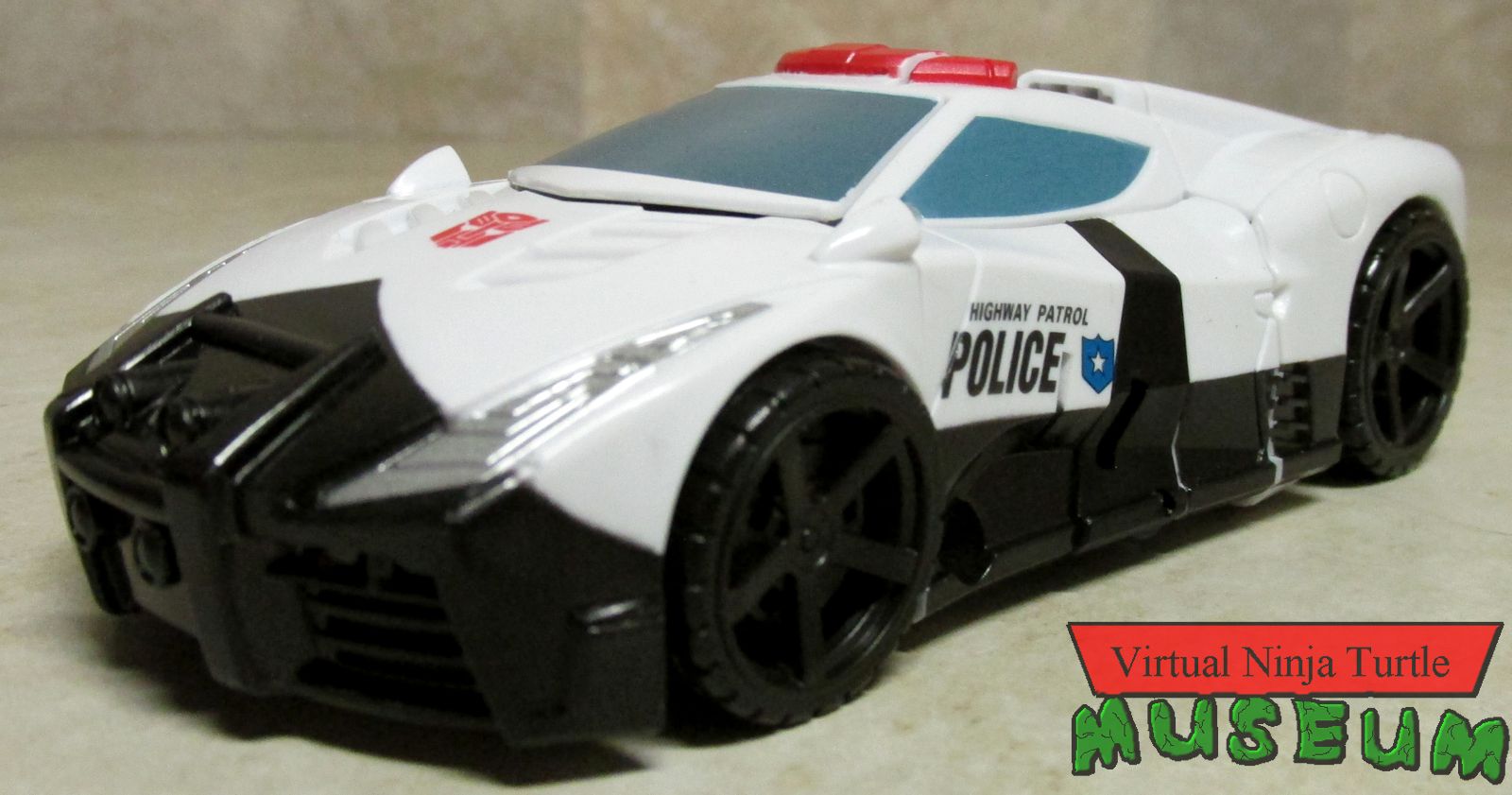 Prowl vehicle mode front view