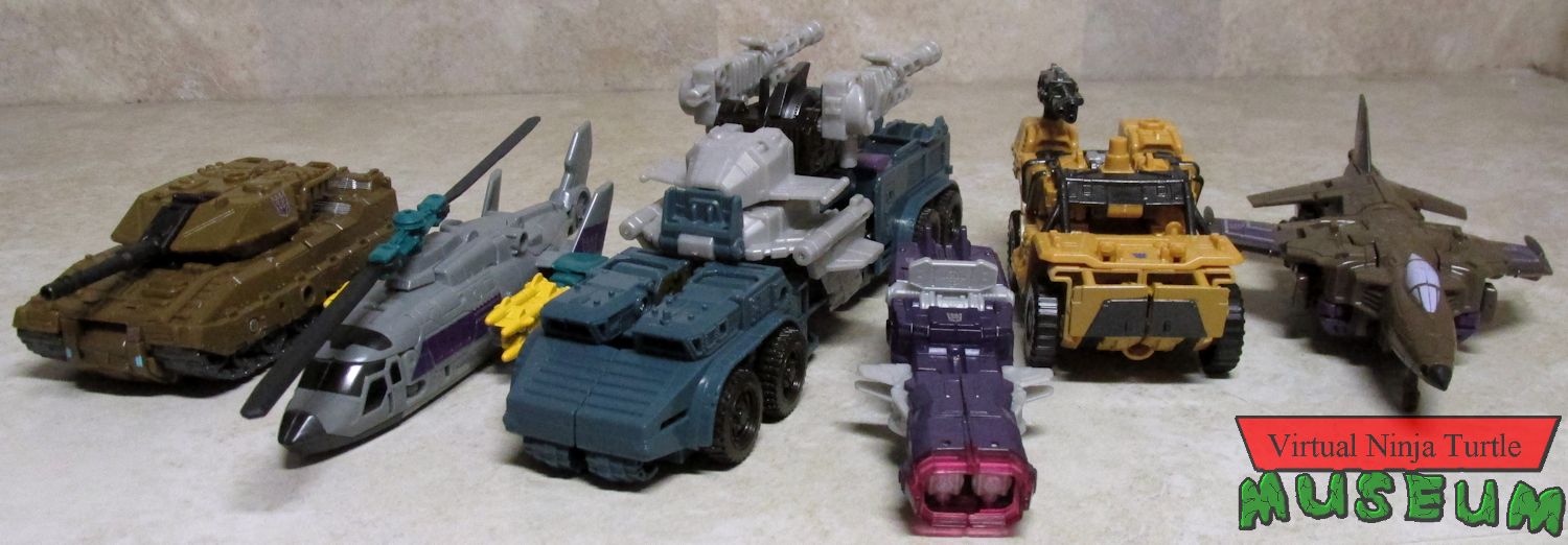 Combaticons vehicle mode group photo