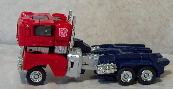 transformers platinum series year of the rooster optimus prime exclusive